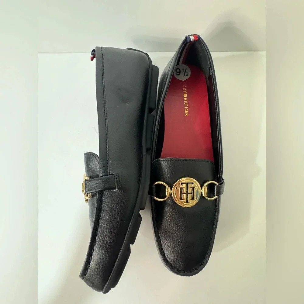 Tommy Hilfiger Harmeni Loafers - Womens Moccasins Shoes sz 9 1/2 - Picture 6 of 9